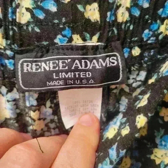 VTG Renee's Adam's Maxi black floral skirt elastic waist sz 12 - Picture 3 of 3